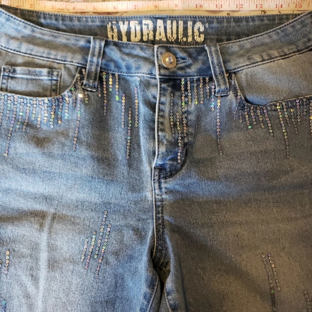 STUNNING SEQUINED SKINNY JEANS BY HYDRAULIC - Picture 6 of 7